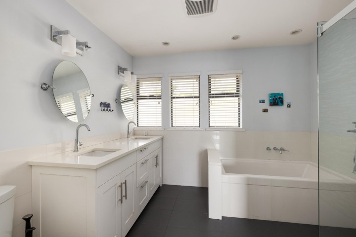 Photo 28 at 2346 Westhill Drive, Westhill, West Vancouver