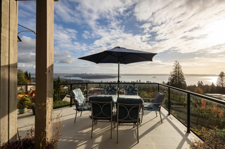 Photo 10 at 2346 Westhill Drive, Westhill, West Vancouver