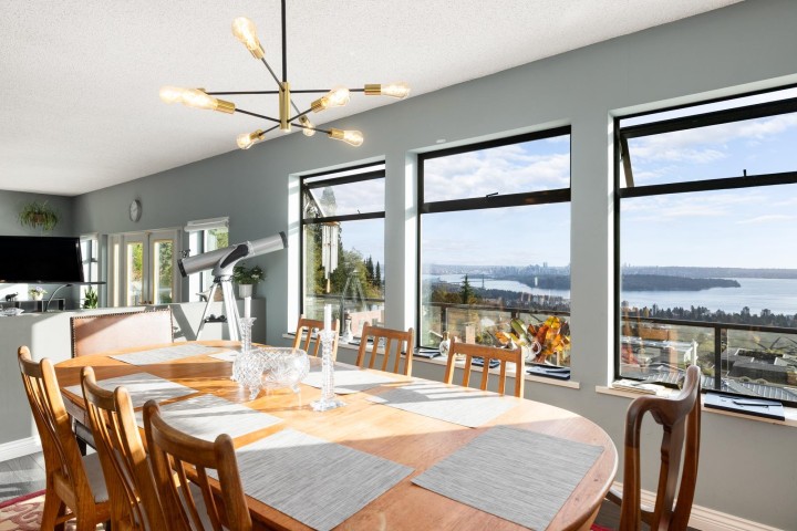 Photo 8 at 2346 Westhill Drive, Westhill, West Vancouver