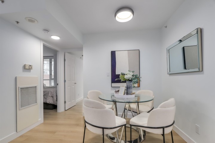 Photo 5 at 1209 - 63 Keefer Place, Downtown VW, Vancouver West