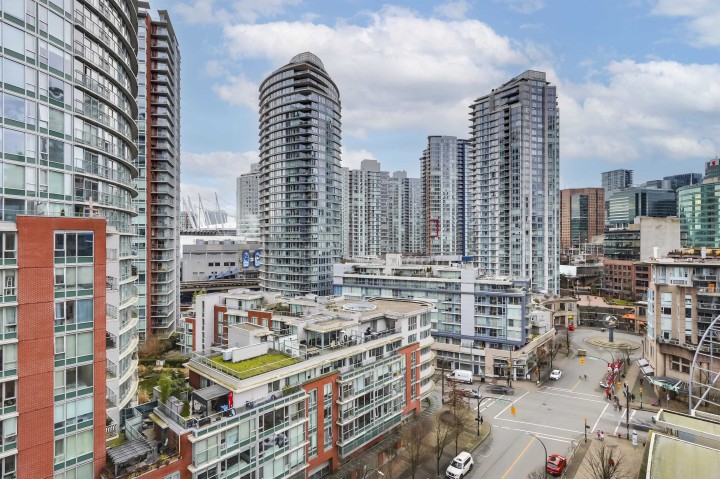 Photo 18 at 1209 - 63 Keefer Place, Downtown VW, Vancouver West