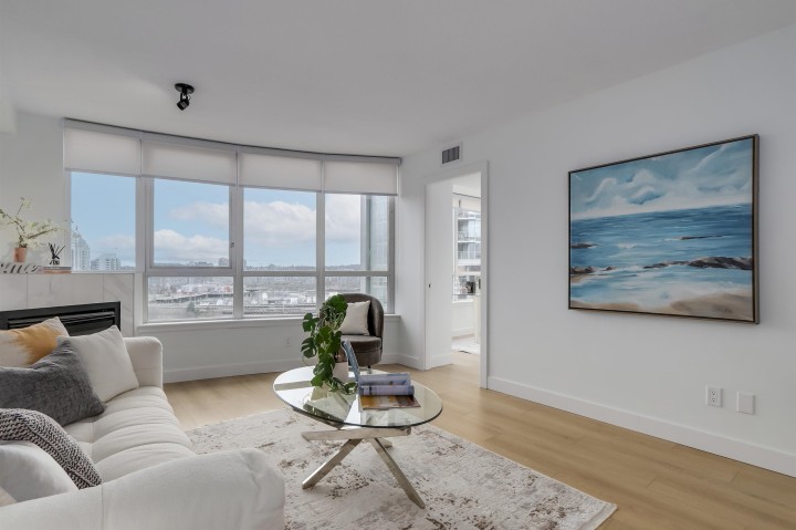 Photo 8 at 1209 - 63 Keefer Place, Downtown VW, Vancouver West