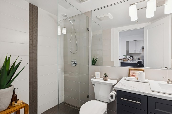 Photo 16 at PH5 - 1503 W 66th Avenue, S.W. Marine, Vancouver West