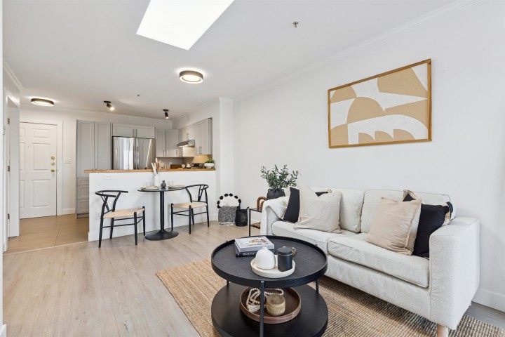 Photo 3 at PH5 - 1503 W 66th Avenue, S.W. Marine, Vancouver West