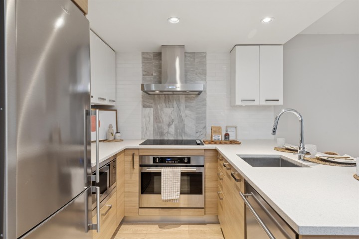 Photo 5 at 329 - 1783 Manitoba Street, False Creek, Vancouver West