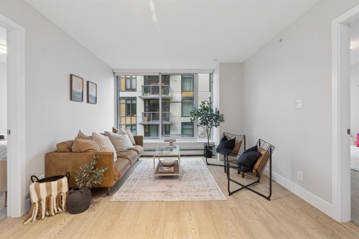 Photo 14 at 329 - 1783 Manitoba Street, False Creek, Vancouver West