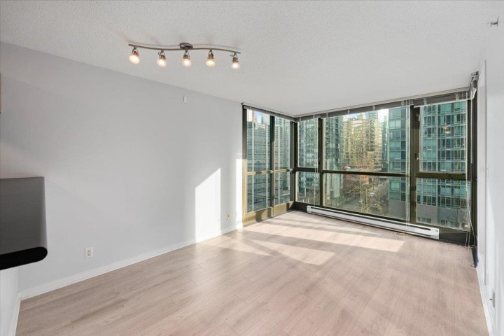 Photo 7 at 901 - 1331 Alberni Street, West End VW, Vancouver West