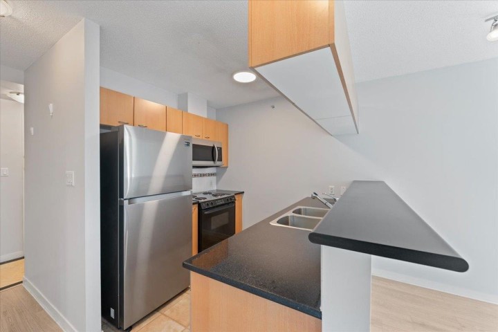 Photo 9 at 901 - 1331 Alberni Street, West End VW, Vancouver West