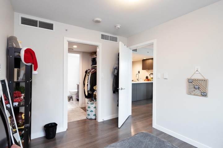 Photo 17 at 402 - 8238 Lord Street, Marpole, Vancouver West