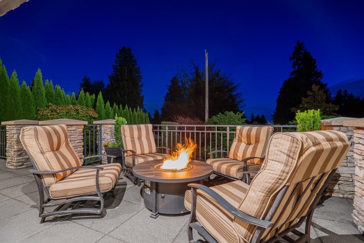 Photo 16 at 1425 Palmerston Avenue, Ambleside, West Vancouver