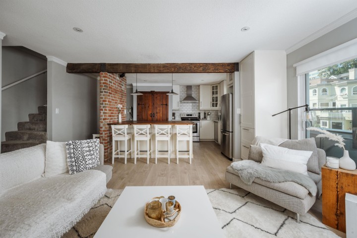 Photo 10 at 21 - 1182 W 7th Avenue, Fairview VW, Vancouver West