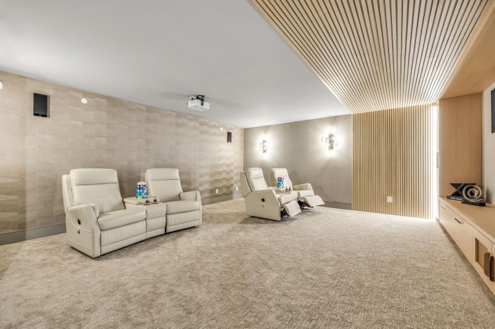 Photo 26 at 2423 Mathers Avenue, Dundarave, West Vancouver