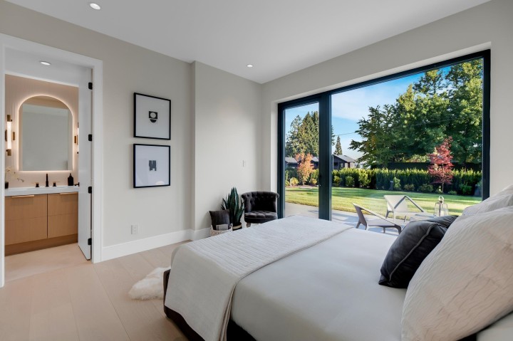 Photo 21 at 2423 Mathers Avenue, Dundarave, West Vancouver