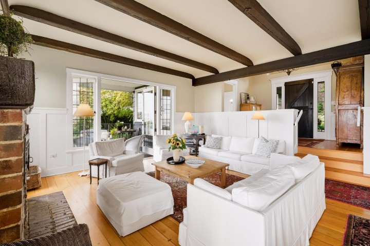 Photo 6 at 3654 Creery Avenue, West Bay, West Vancouver