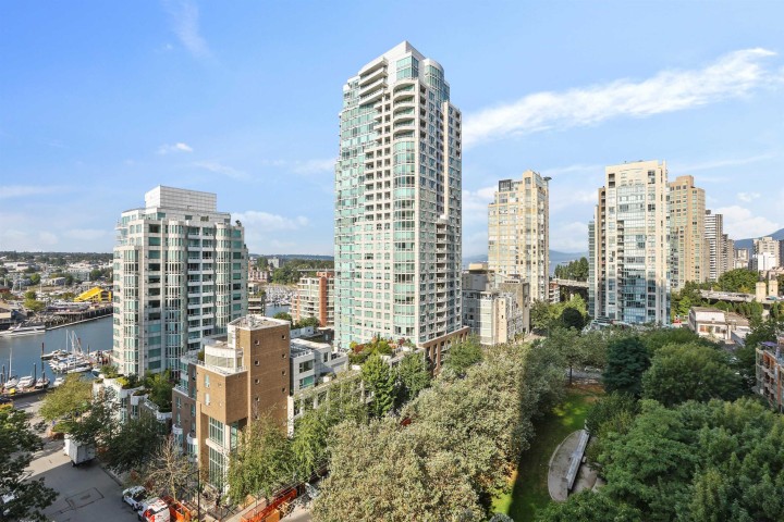 Photo 16 at 1205 - 1480 Howe Street, Yaletown, Vancouver West
