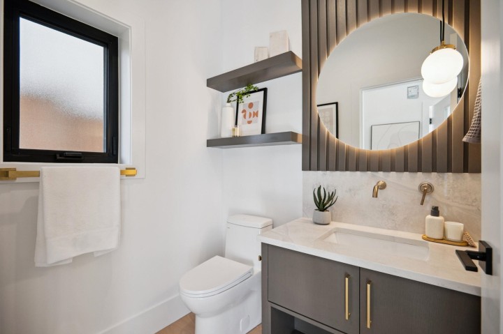 Photo 32 at #1 - 1079 E 14th Avenue, Mount Pleasant VE, Vancouver East