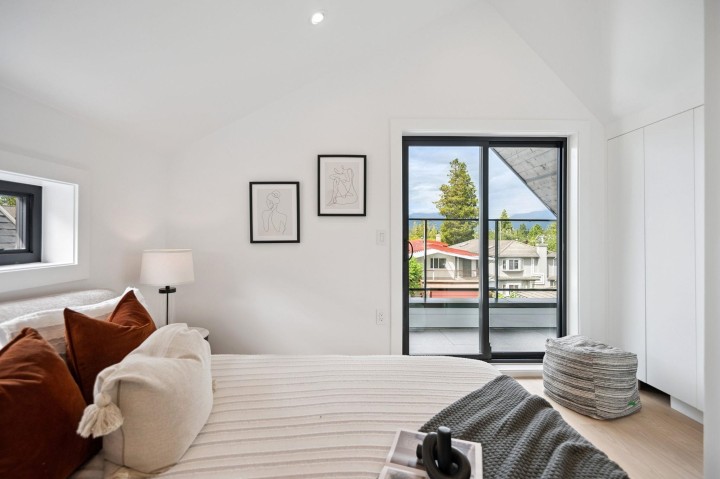 Photo 24 at #2 - 1079 E 14th Avenue, Mount Pleasant VE, Vancouver East