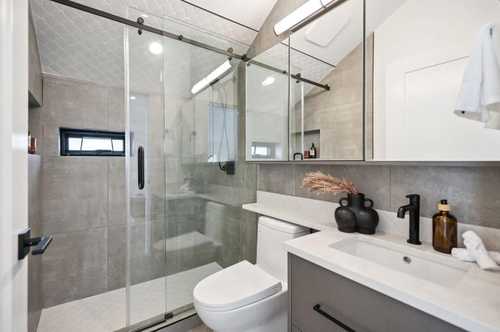 Photo 21 at #2 - 1079 E 14th Avenue, Mount Pleasant VE, Vancouver East