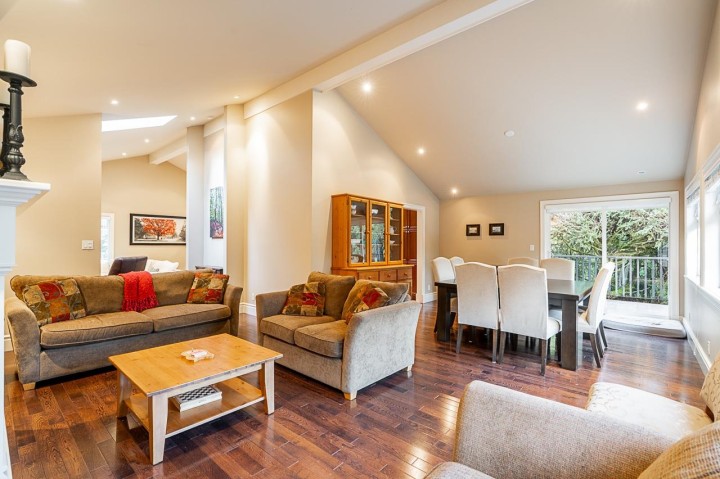 Photo 6 at 4640 Woodburn Road, Cypress Park Estates, West Vancouver