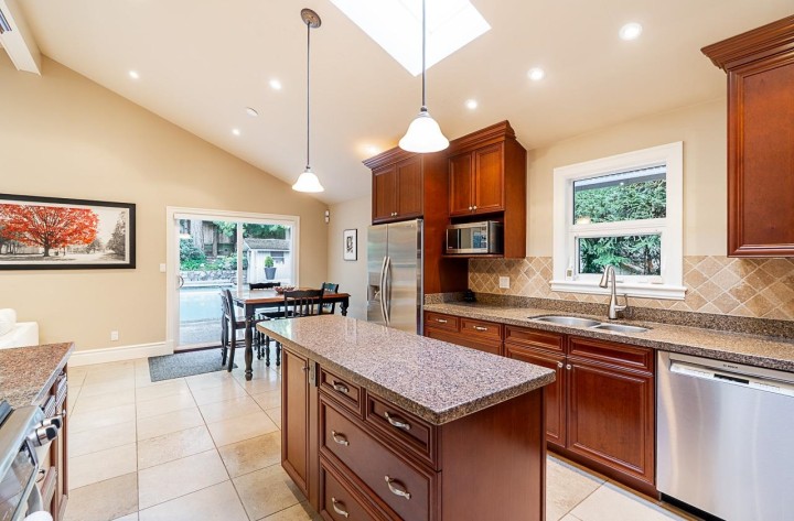 Photo 13 at 4640 Woodburn Road, Cypress Park Estates, West Vancouver