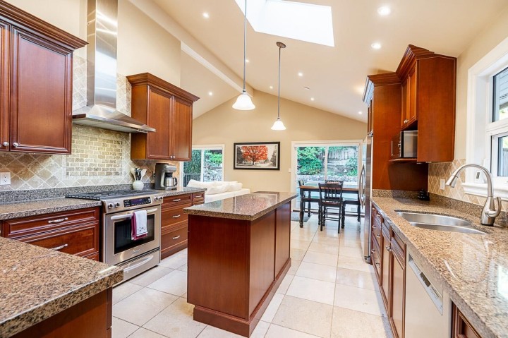 Photo 14 at 4640 Woodburn Road, Cypress Park Estates, West Vancouver