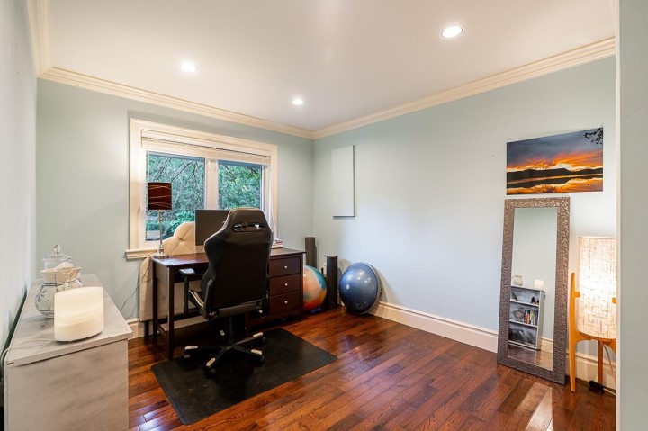 Photo 18 at 4640 Woodburn Road, Cypress Park Estates, West Vancouver