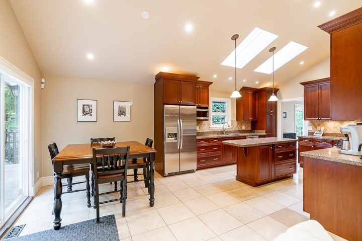 Photo 11 at 4640 Woodburn Road, Cypress Park Estates, West Vancouver