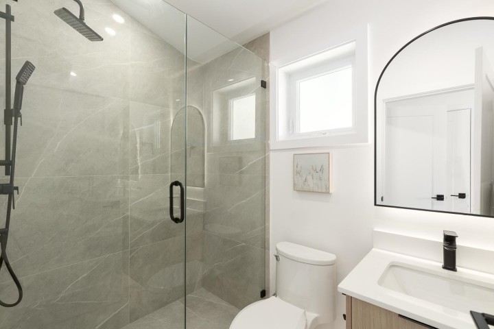 Photo 17 at 1 - 3536 W 14th Avenue, Kitsilano, Vancouver West