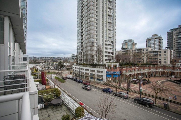 Photo 23 at THA - 1199 Marinaside Crescent, Yaletown, Vancouver West