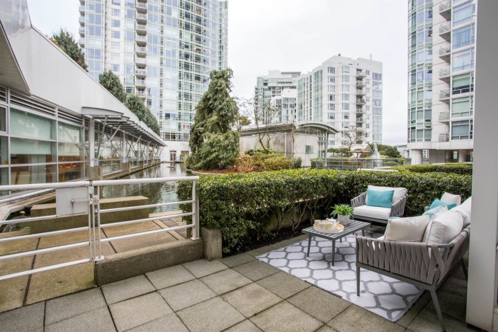 Photo 27 at THA - 1199 Marinaside Crescent, Yaletown, Vancouver West