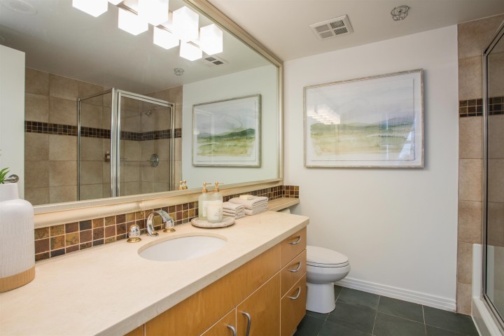 Photo 17 at THA - 1199 Marinaside Crescent, Yaletown, Vancouver West