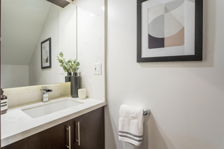 Photo 15 at THA - 1199 Marinaside Crescent, Yaletown, Vancouver West