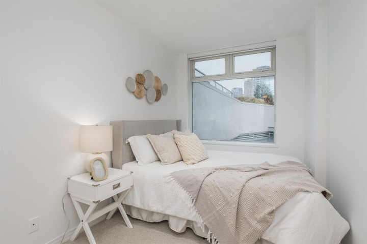 Photo 21 at THA - 1199 Marinaside Crescent, Yaletown, Vancouver West