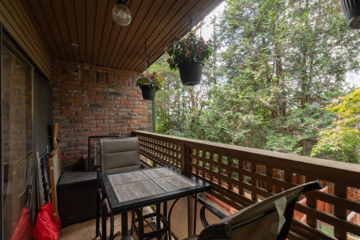 Photo 14 at 218 - 2320 W 40th Avenue, Kerrisdale, Vancouver West