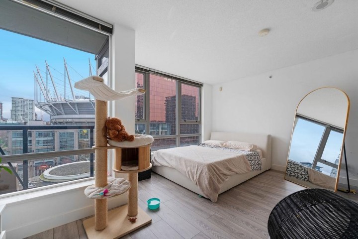 Photo 2 at 1006 - 939 Expo Boulevard, Yaletown, Vancouver West