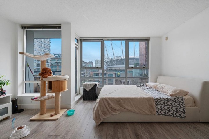 Photo 3 at 1006 - 939 Expo Boulevard, Yaletown, Vancouver West