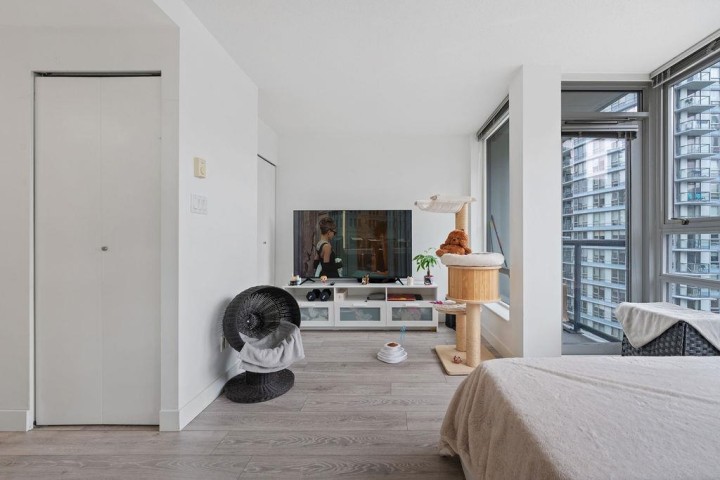 Photo 5 at 1006 - 939 Expo Boulevard, Yaletown, Vancouver West