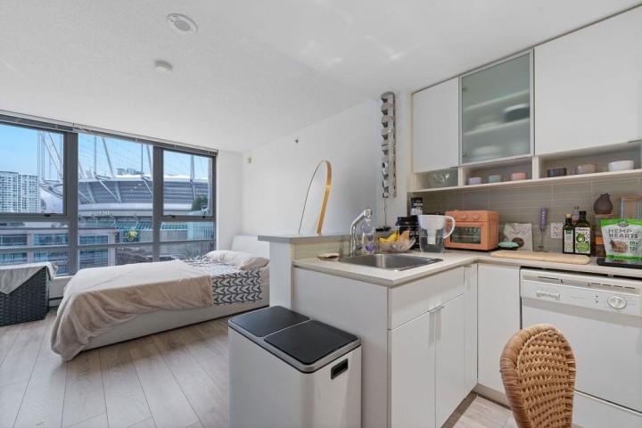 Photo 14 at 1006 - 939 Expo Boulevard, Yaletown, Vancouver West