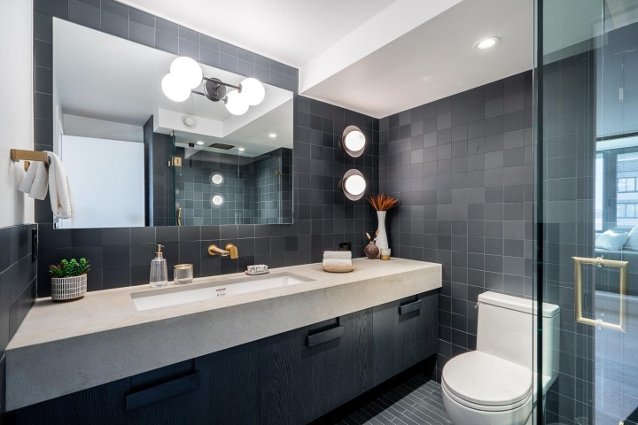 Photo 24 at 502 - 2090 Argyle Avenue, Dundarave, West Vancouver