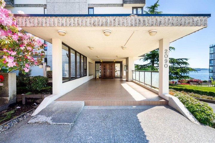 Photo 38 at 502 - 2090 Argyle Avenue, Dundarave, West Vancouver