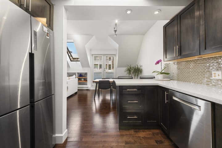 Photo 17 at 1858 W 1st Avenue, Kitsilano, Vancouver West