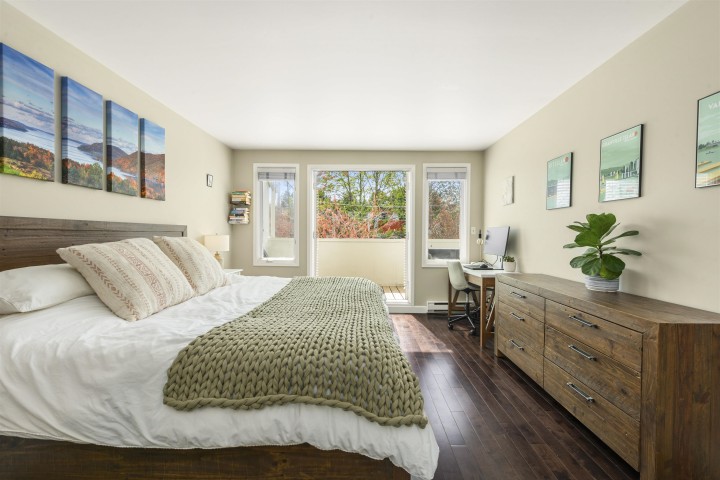 Photo 3 at 1858 W 1st Avenue, Kitsilano, Vancouver West