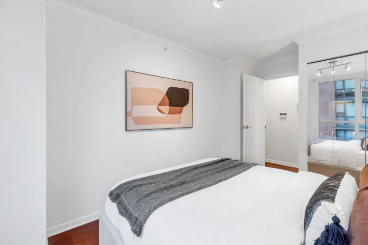 Photo 18 at 8A - 199 Drake Street, Yaletown, Vancouver West