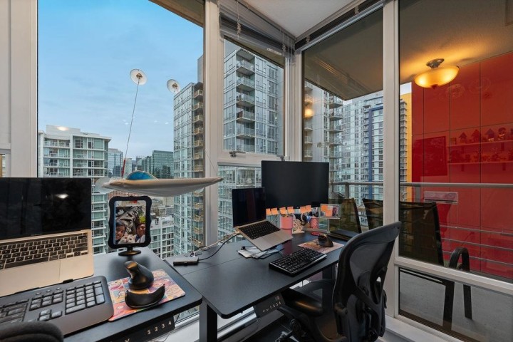 Photo 12 at 2205 - 111 W Georgia Street, Downtown VW, Vancouver West