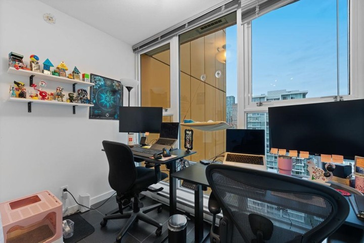 Photo 10 at 2205 - 111 W Georgia Street, Downtown VW, Vancouver West