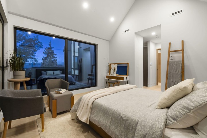 Photo 24 at 1066 Fulton Avenue, Sentinel Hill, West Vancouver