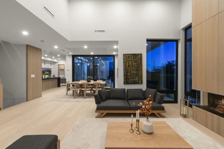 Photo 8 at 1066 Fulton Avenue, Sentinel Hill, West Vancouver