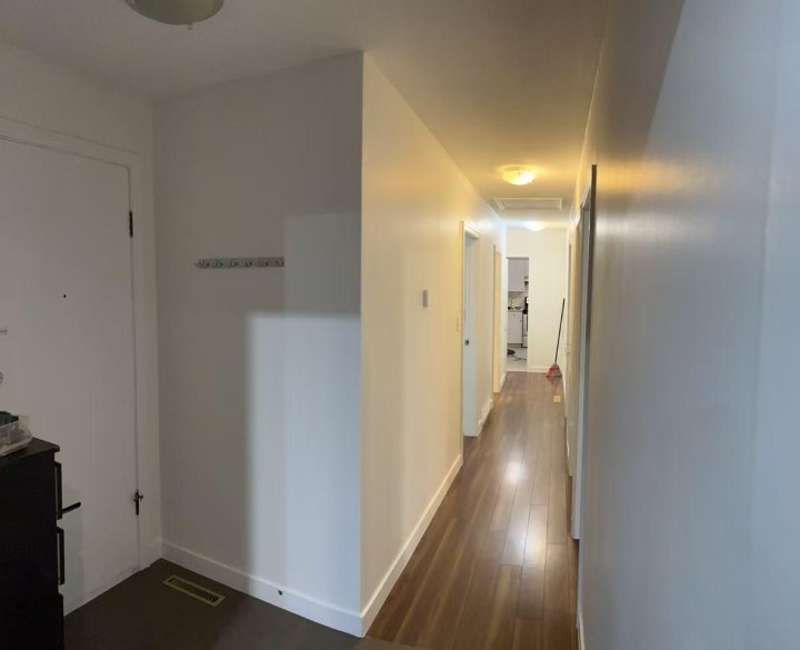 Photo 4 at 3161 E 15th Avenue, Renfrew Heights, Vancouver East