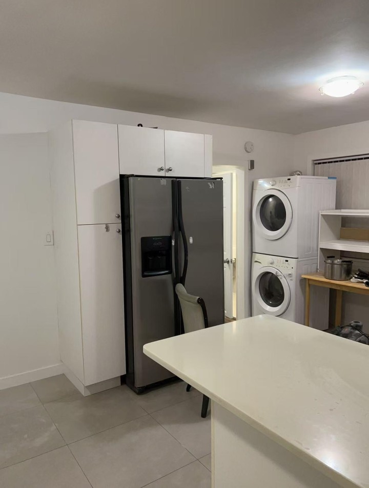 Photo 8 at 3161 E 15th Avenue, Renfrew Heights, Vancouver East