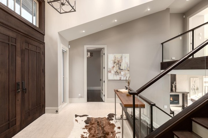 Photo 3 at 2566 Marine Drive, Dundarave, West Vancouver